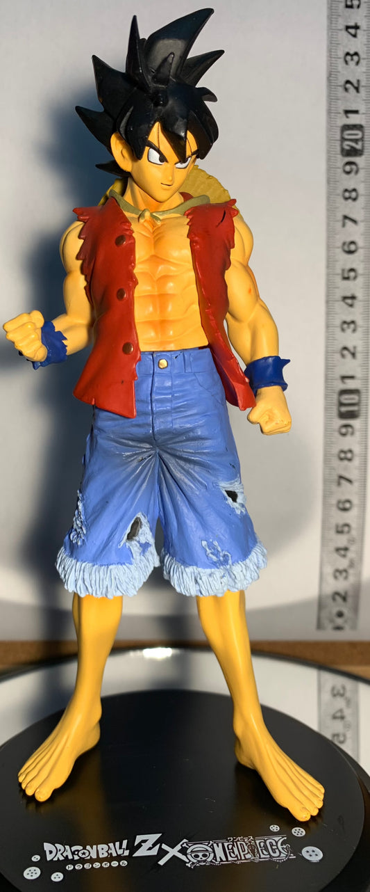 Dragon Ball Z x One Piece 40th Weekly Jump DX Luffy Style Gokou 20cm Banpresto Ichiban Kuji #118