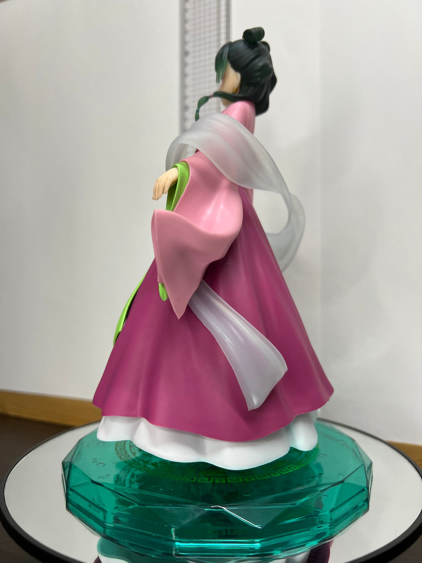 The Apothecary Diaries (Kusuriya no Hitorigoto) Maomao 20cm. Brilliant.